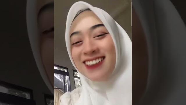 Hijab tobrut live streamiing Hijab tobrut live streamiing