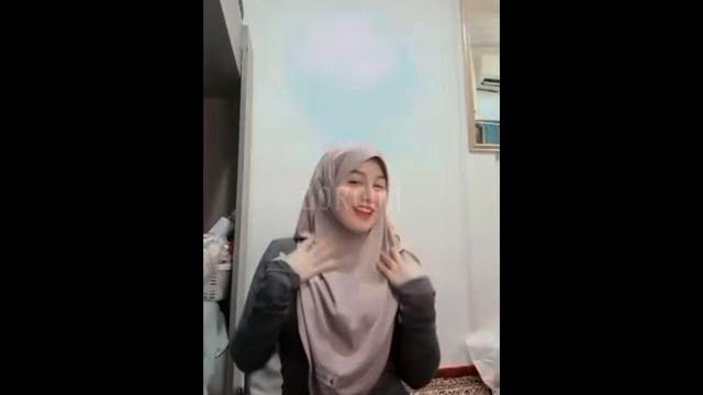 Intan24 goyang barbar live tiktok Intan24 goyang barbar live tiktok