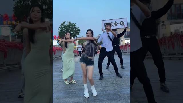 动感光波biubiu #浅跳一下 #阿梓不可爱 #户外舞蹈 #阿梓不可爱尬舞 @阿梓不可爱o3x929aibapk6ivy @阿梓才三岁o3xzeykmcz2ycpyi @快手弹幕o3xrp 动感光波biubiu #浅跳一下 #阿梓不可爱 #户外舞蹈 #阿梓不可爱尬舞 @阿梓不可爱o3x929aibapk6ivy @阿梓才三岁o3xzeykmcz2ycpyi @快手弹幕o3xrp