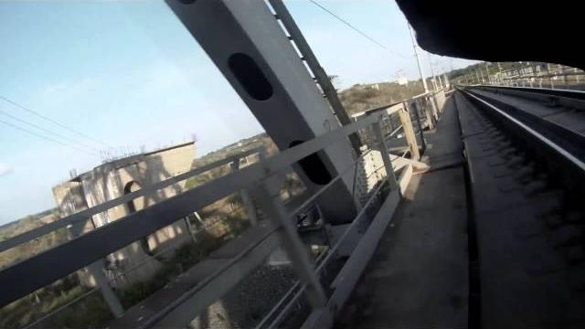 Зацепинг в россии/trainsurfing in russia Зацепинг в россии/trainsurfing in russia