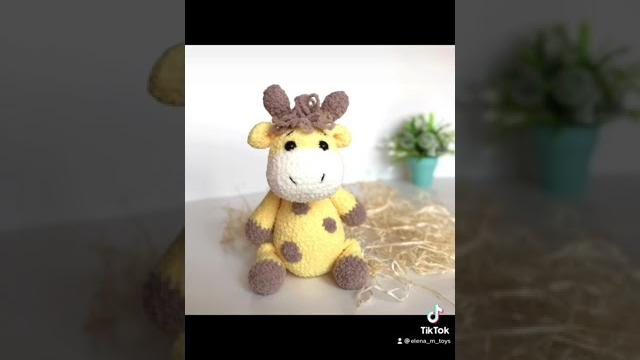 Жираф вязаный крючком амигуруми Жираф вязаный крючком амигуруми