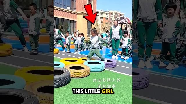 Watch this little girl fight for her school fees ️ Watch this little girl fight for her school fees ️