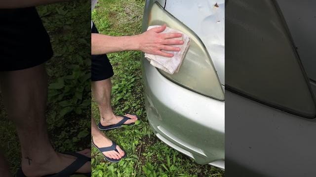 Clean your headlights easy with this 1 simple trick! Clean your headlights easy with this 1 simple trick!
