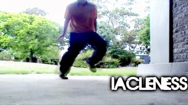 Cwalk - it's alive Cwalk - it's alive
