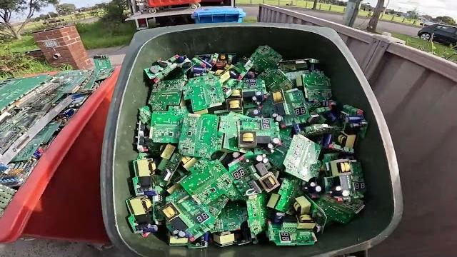 Circuit board sale day Circuit board sale day