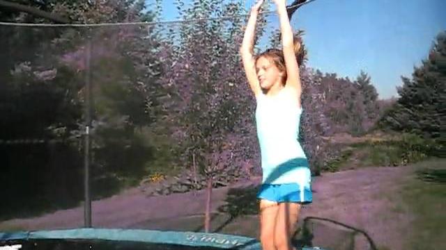 Olivia ss trampoline Olivia ss trampoline