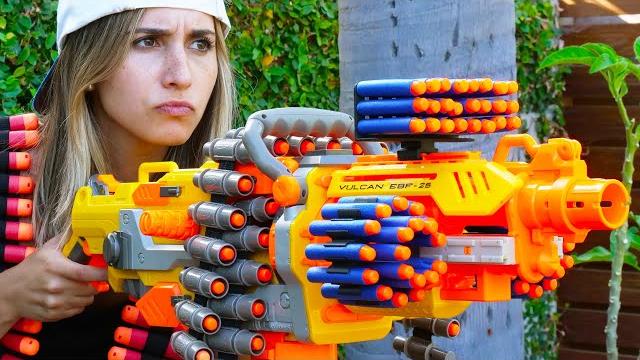 Nerf war: 7 million subscribers Nerf war: 7 million subscribers