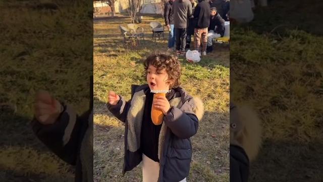 Uzak şehir setinden minik cihan Uzak şehir setinden minik cihan