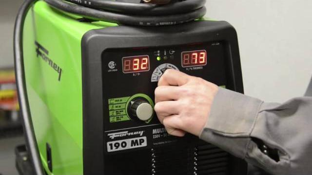 Askforney® - manual vs synergic welding Askforney® - manual vs synergic welding