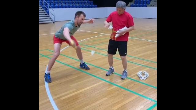 Badminton defence training Badminton defence training