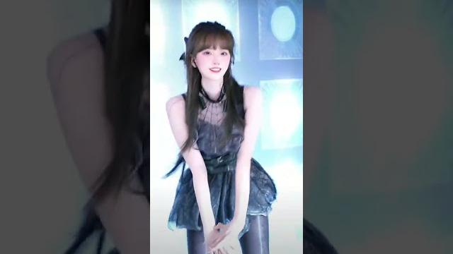 抖音主播小白甜动感光波热舞~这嗨丝是真不错~ 抖音主播小白甜动感光波热舞~这嗨丝是真不错~