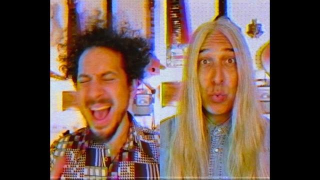 Young gun silver fox - emilia (official video) Young gun silver fox - emilia (official video)