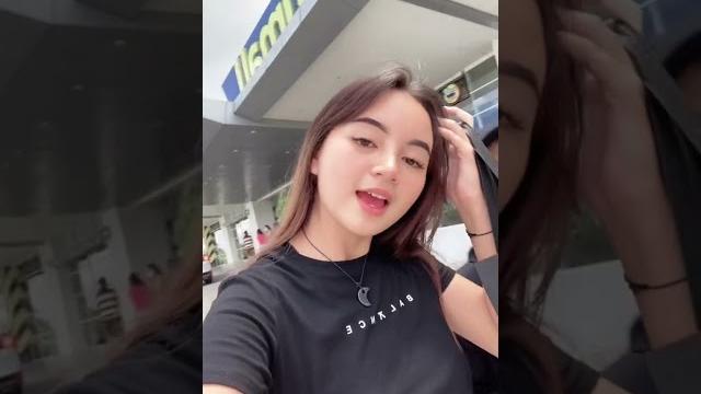Vt.pertama kienzi sebelum menjadi duta kolam renang #viral #youtubeshorts #shorts #kienzy키엔지미엔 Vt.pertama kienzi sebelum menjadi duta kolam renang #viral #youtubeshorts #shorts #kienzy키엔지미엔