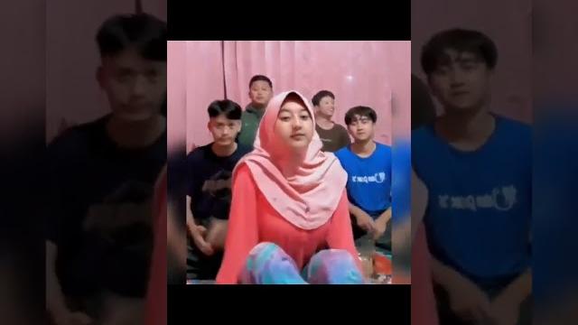 Vidio viral 24 detik cewe berjilbab Vidio viral 24 detik cewe berjilbab