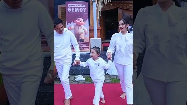 Alhamdulillah sah calon gubernur dan ibu gubernur jawa barat #kdm #dedimulyadi #shorts Alhamdulillah sah calon gubernur dan ibu gubernur jawa barat #kdm #dedimulyadi #shorts