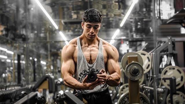 Chest day in japan's most expensive gym! japan ep.31 Chest day in japan's most expensive gym! japan ep.31