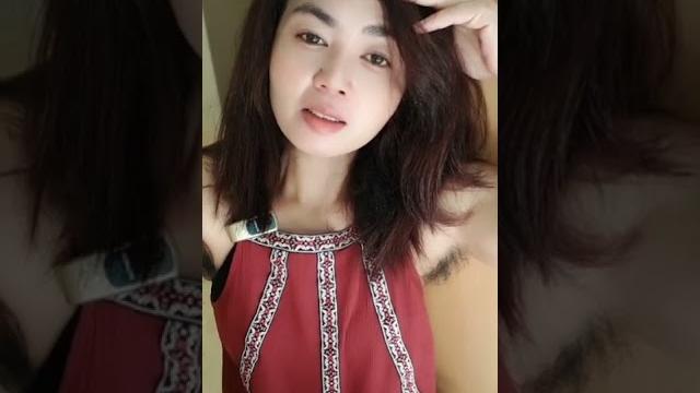Cantik bulu ketek tebal Cantik bulu ketek tebal