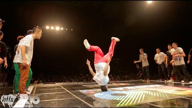 Massive monkees vs jinjo crew | r16 bboy battle 2012 | yak films Massive monkees vs jinjo crew | r16 bboy battle 2012 | yak films