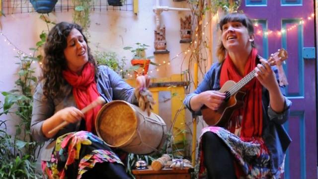 "canción para bañar la luna" las magdalenas "canción para bañar la luna" las magdalenas