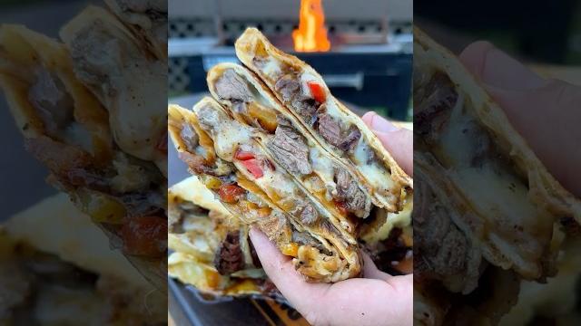 Grilled steak fajita quesadillas Grilled steak fajita quesadillas