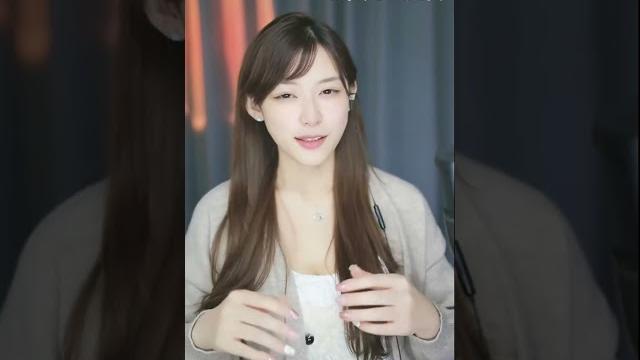 2025 04 01 22 29 52 羊小雪 女大 2025 04 01 22 29 52 羊小雪 女大