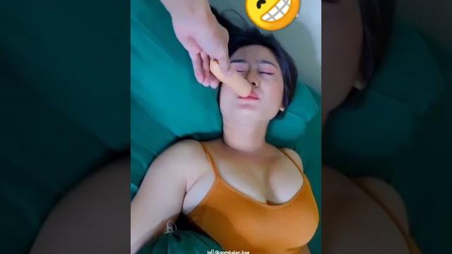 Nanti aja aku blum mau ngemut Nanti aja aku blum mau ngemut