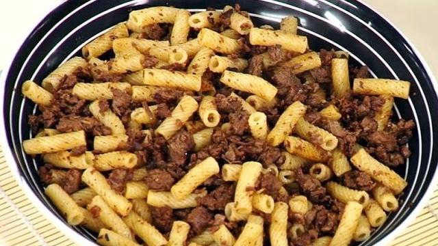 Макароны по-флотски | обед безбрачия с ильей лазерсоном Макароны по-флотски | обед безбрачия с ильей лазерсоном