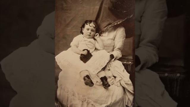 Victorian photos with hidden mothers || vintage aesthetic || 19th century history || 1800s art Victorian photos with hidden mothers || vintage aesthetic || 19th century history || 1800s art