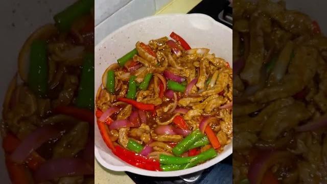 黑椒牛柳盖饭,简单但很好吃#美食分享 #美食制作 #美食教程 黑椒牛柳盖饭,简单但很好吃#美食分享 #美食制作 #美食教程