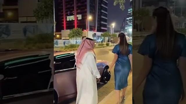 Jeddah saudi arabian hot gril#saudiarabia#shortsfeed#short #dubai#shortsvideo#indiafood#indianarmy Jeddah saudi arabian hot gril#saudiarabia#shortsfeed#short #dubai#shortsvideo#indiafood#indianarmy