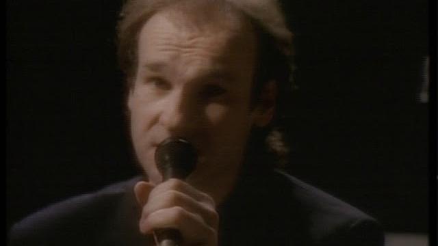 Mike + the mechanics - the living years (official hd music video) Mike + the mechanics - the living years (official hd music video)