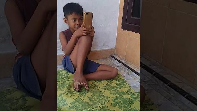 Lagi lihat simontok Lagi lihat simontok