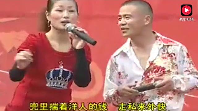 东北二人转,著名演员粗口骚段子,唱的所有人脸都红了! 东北二人转,著名演员粗口骚段子,唱的所有人脸都红了!