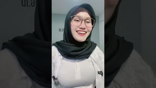 Farah harlind live Farah harlind live