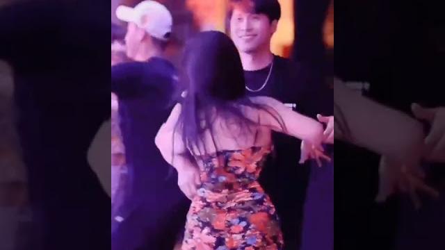 屁股撅起来的时候,我只知道她想要,蹭的时候真的好舒服#黑丝#性感 屁股撅起来的时候,我只知道她想要,蹭的时候真的好舒服#黑丝#性感