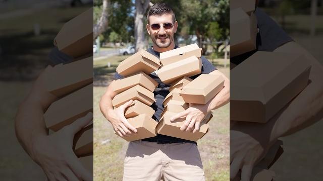 **how many friends can one huge pizza feed? #italianpizza #crispypizza #largepizza #pizzasydney **how many friends can one huge pizza feed? #italianpizza #crispypizza #largepizza #pizzasydney