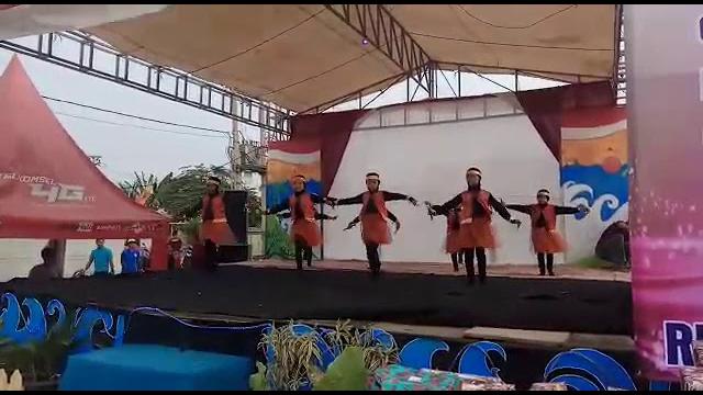 Tarian daerah ampar-ampar pisang Tarian daerah ampar-ampar pisang