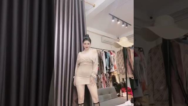 Tante girang sex #shorts #tiktok Tante girang sex #shorts #tiktok