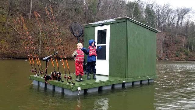 Camping & fishing on floating cabin built from scratch (my quarantine bug out cabin) Camping & fishing on floating cabin built from scratch (my quarantine bug out cabin)