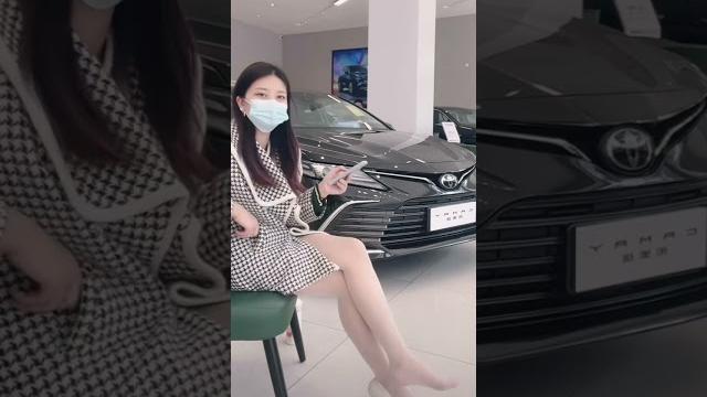 微胖阿姨故意掉鞋白丝脚尖加固 微胖阿姨故意掉鞋白丝脚尖加固
