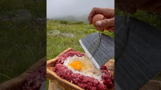 Yayla da dana hamburger köfte | beef burger patty recipe Yayla da dana hamburger köfte | beef burger patty recipe