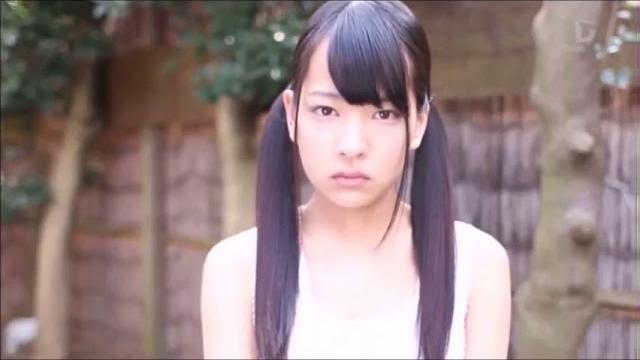 ムチャ可愛い幼顔のツインテール美少女です! ムチャ可愛い幼顔のツインテール美少女です!