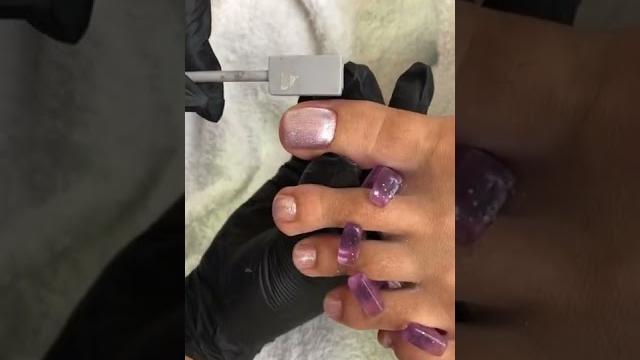 Cat eyes pedicure #shorts #youtubeshorts Cat eyes pedicure #shorts #youtubeshorts