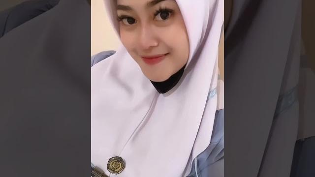 Bunyi kentut cewek cantik di kampus #shorts #fypシ #viral Bunyi kentut cewek cantik di kampus #shorts #fypシ #viral