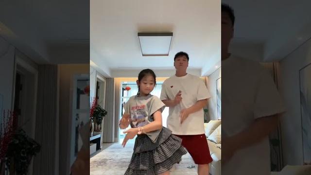 陪姑娘挑战一下#越南鼓点舞 陪姑娘挑战一下#越南鼓点舞