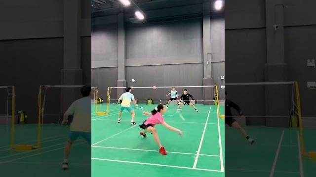 How to switch defense to attack in badminton #badminton How to switch defense to attack in badminton #badminton