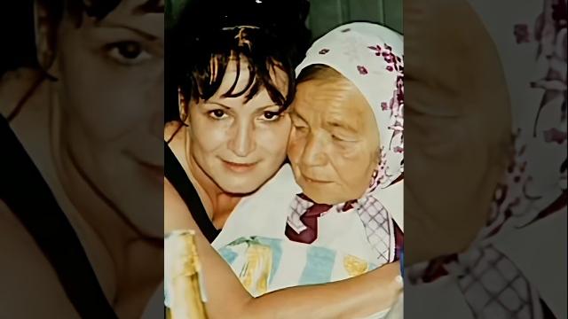 16 сентября 1997 года ушла из жизни мама софии ротару - александра ротарь #shorts #софияротару 16 сентября 1997 года ушла из жизни мама софии ротару - александра ротарь #shorts #софияротару