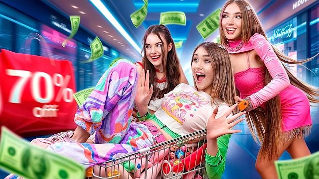 Çocuk vs liseli vs üniversiteli kız kardeşler! 10-18 yaş arası kardeşlere 1000 dolar verdik Çocuk vs liseli vs üniversiteli kız kardeşler! 10-18 yaş arası kardeşlere 1000 dolar verdik