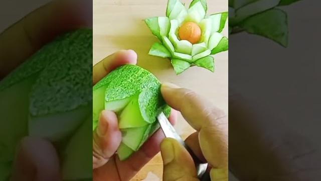 Garnish timun!! mudah banget cocok untuk pemula.. Garnish timun!! mudah banget cocok untuk pemula..
