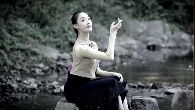 浙江音乐学院 舞蹈《碇步桥水清悠悠》原版 浙江音乐学院 舞蹈《碇步桥水清悠悠》原版